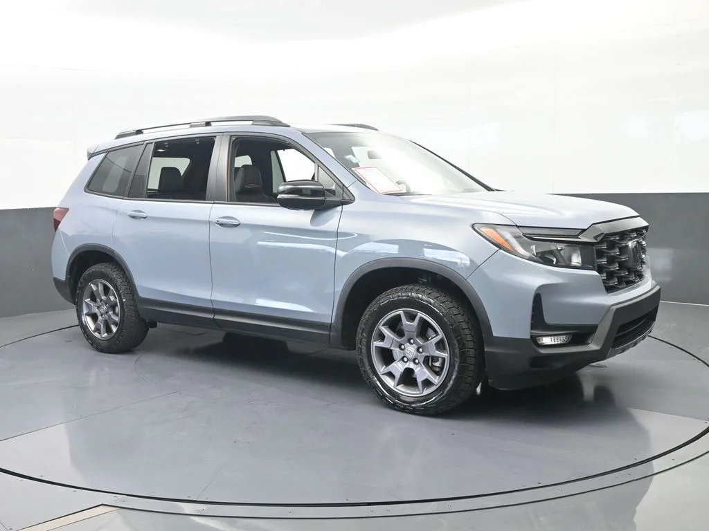 Used 2024 Gray Honda TrailSport image 8