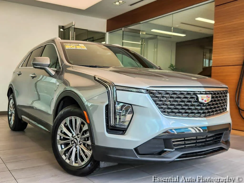 2025 Cadillac XT4