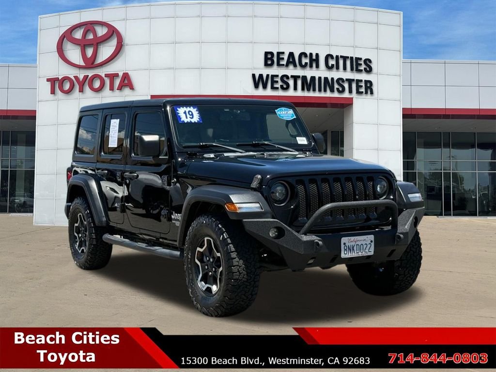 2019 Jeep Wrangler Sport S's photo