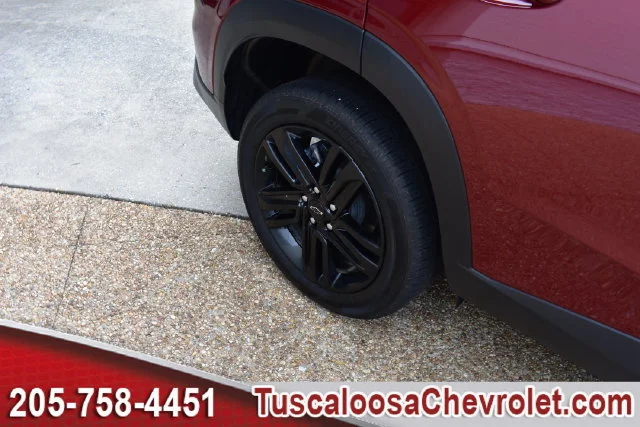 Used 2024 Crimson Metallic Chevrolet ACTIV image 15