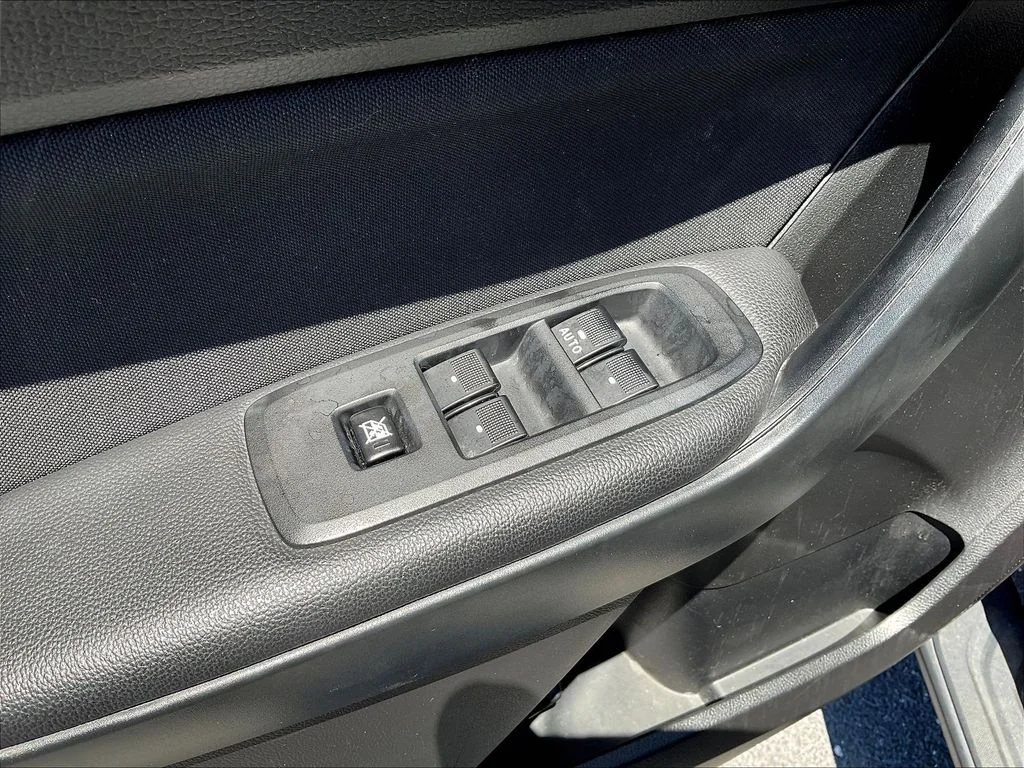 Used 2022 Shadow Black Ford XLT image 19