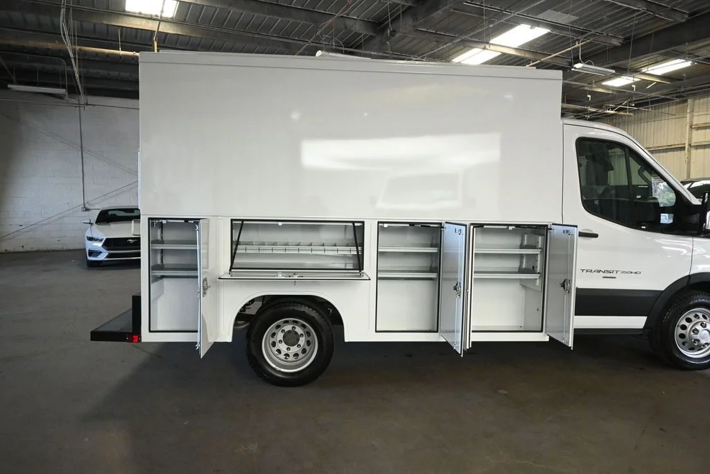New 2025 Oxford White Ford Base image 33