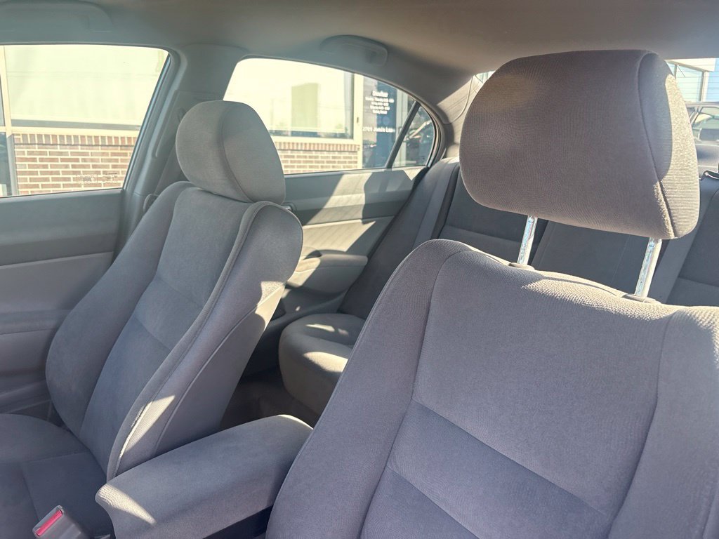 Used 2007 Gray Honda LX image 11