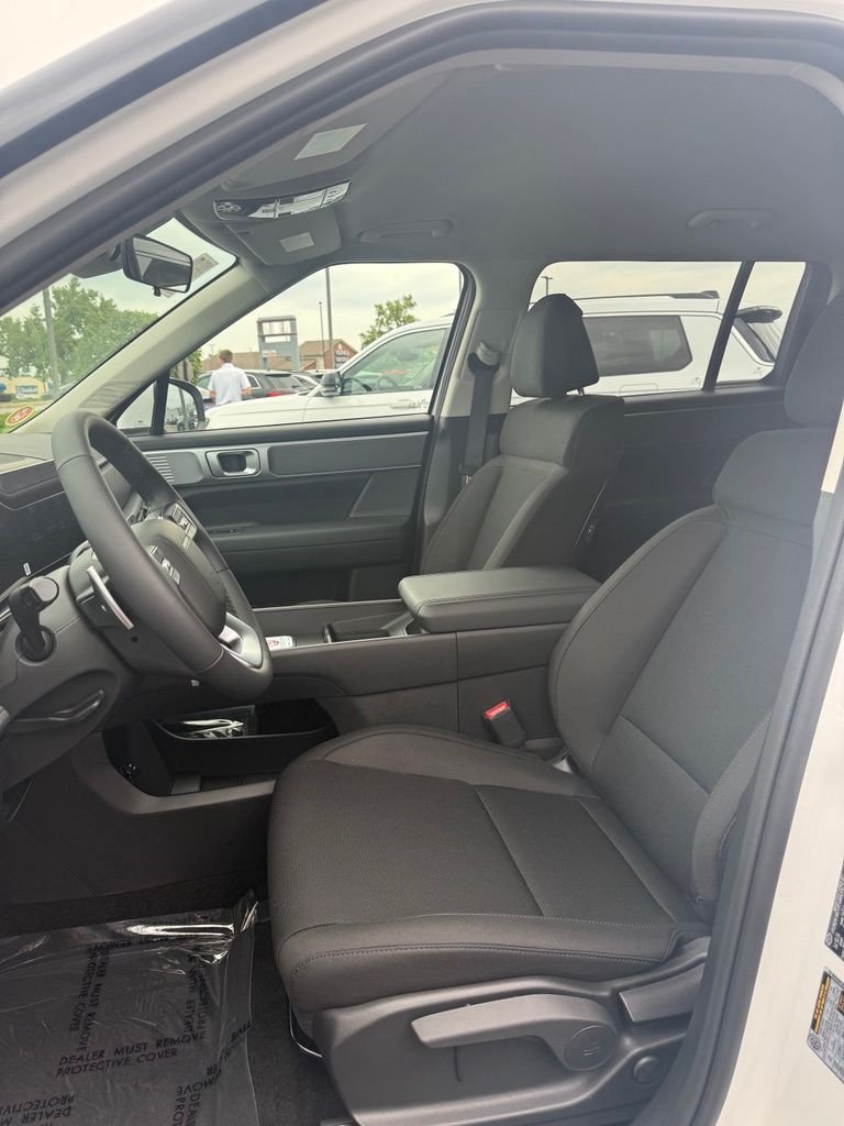 New 2027 Serenity White Hyundai SE AWD image 31