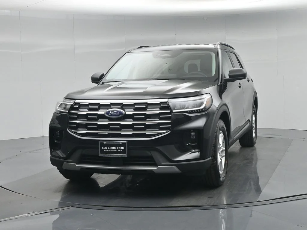 New 2026 Agate Black Metallic Ford Active image 56