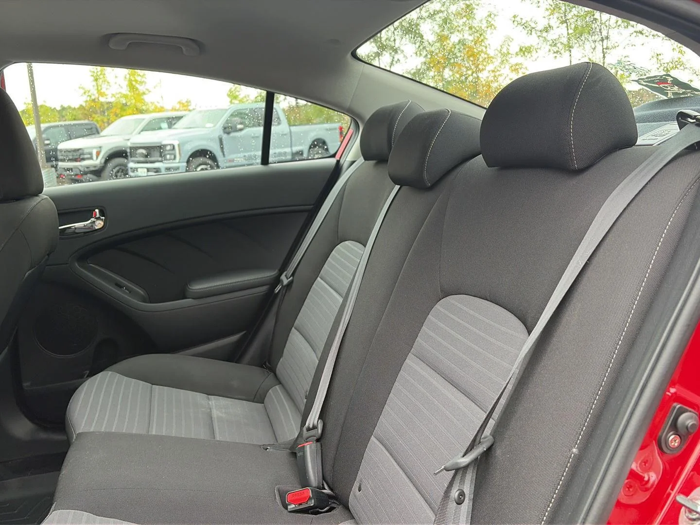 Used 2018 Currant Red Kia S image 9