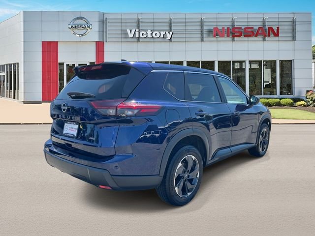 Used 2025 Blue Nissan SV image 3