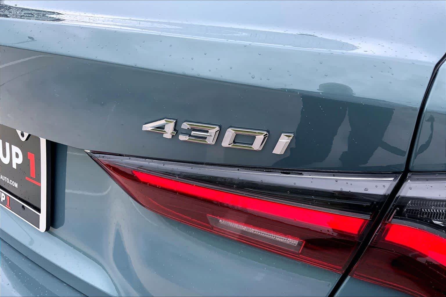 Used 2026 Cape York Green Metallic BMW 430i image 8