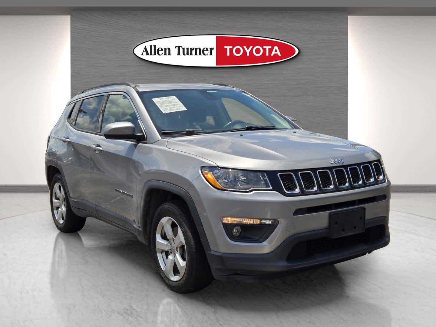 2018 Jeep Compass Latitude's photo
