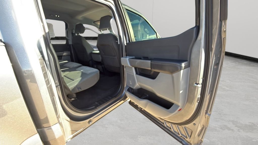 2023 Ford F-150 XL - Photo 39