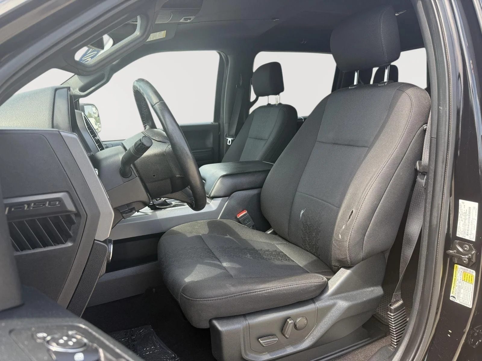 Used 2020 Agate Black Ford XLT image 9