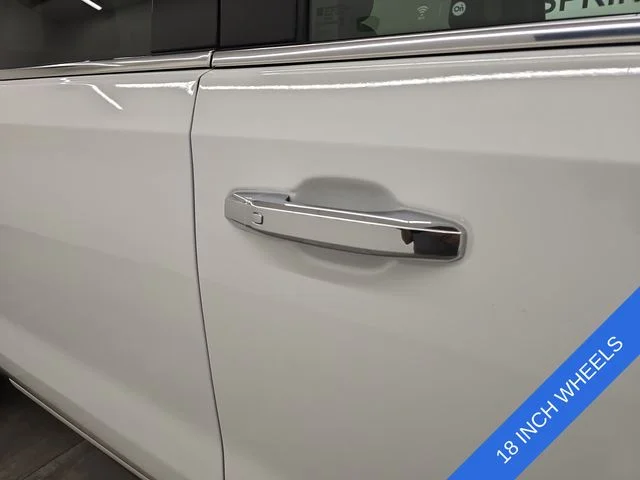 Used 2025 Summit White GMC SLT image 8