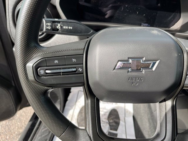 Used 2023 BLACK Chevrolet 4WD Trail Boss image 28