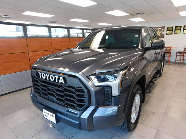 2025 Toyota Tundra SR5