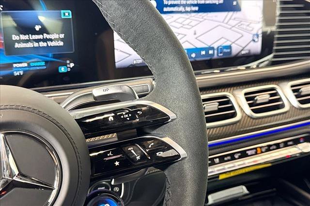 New 2026 MANUFAKTUR Moonlight White Metallic Mercedes-Benz AMG® GLE 53 image 45