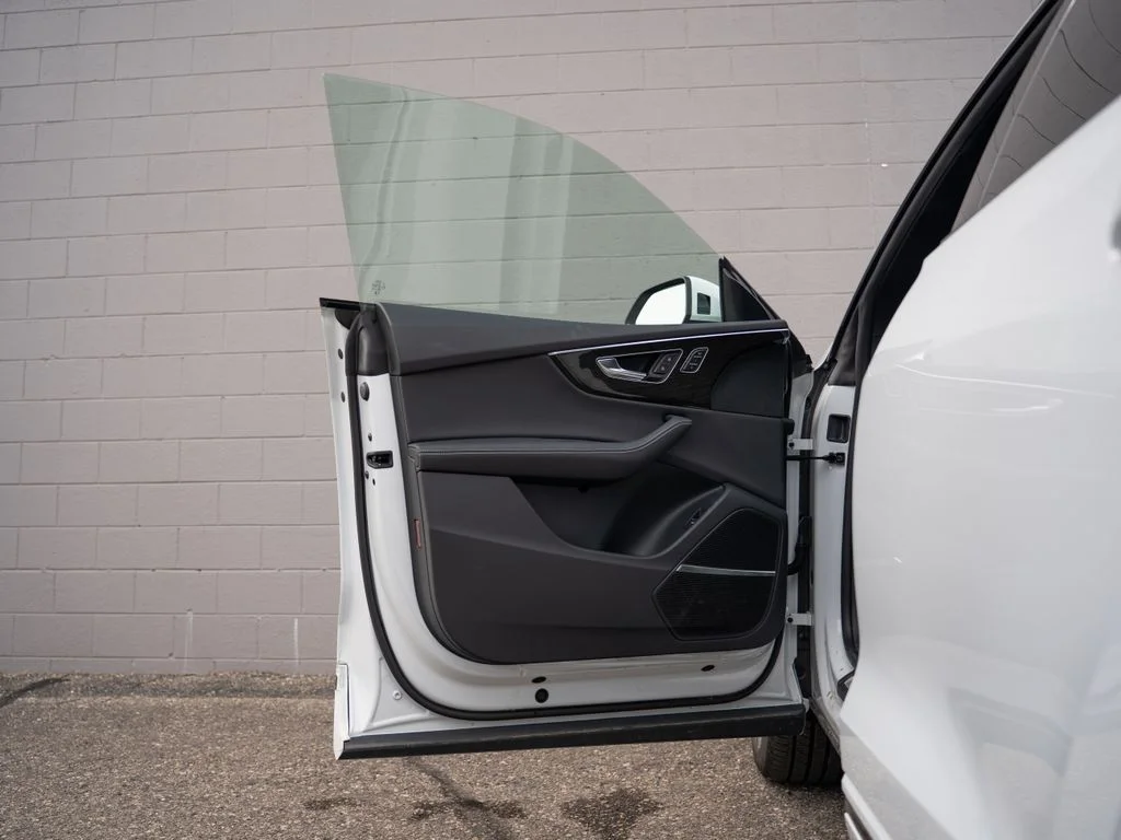 Used 2025 White Audi 55 Premium Plus image 15