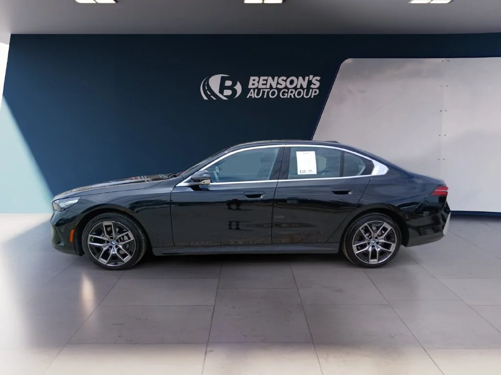 Used 2026 Black BMW 530i xDrive image 8