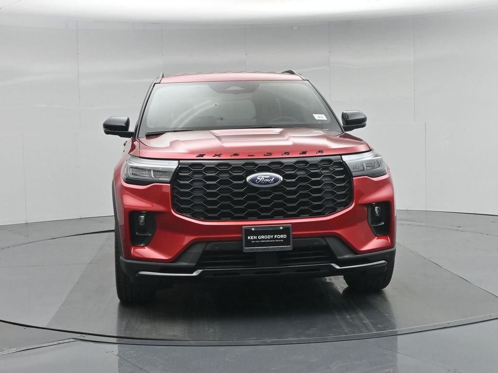 New 2026 Rapid Red Metallic Tinted Clearcoat Ford ST-Line image 54