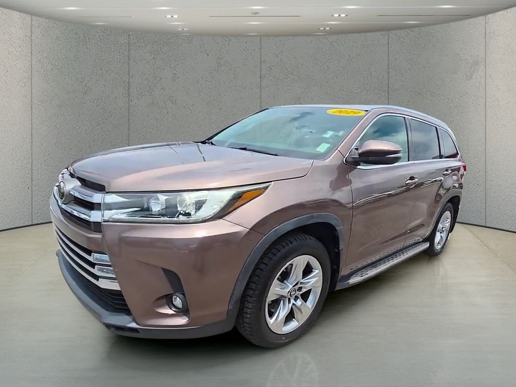 Used 2019 Brown Toyota Limited image 50
