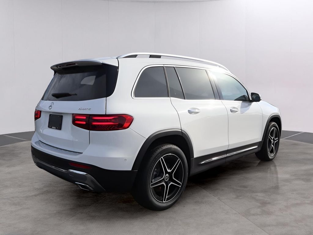 Certified Used 2026 Polar White Mercedes-Benz GLB 250 image 7