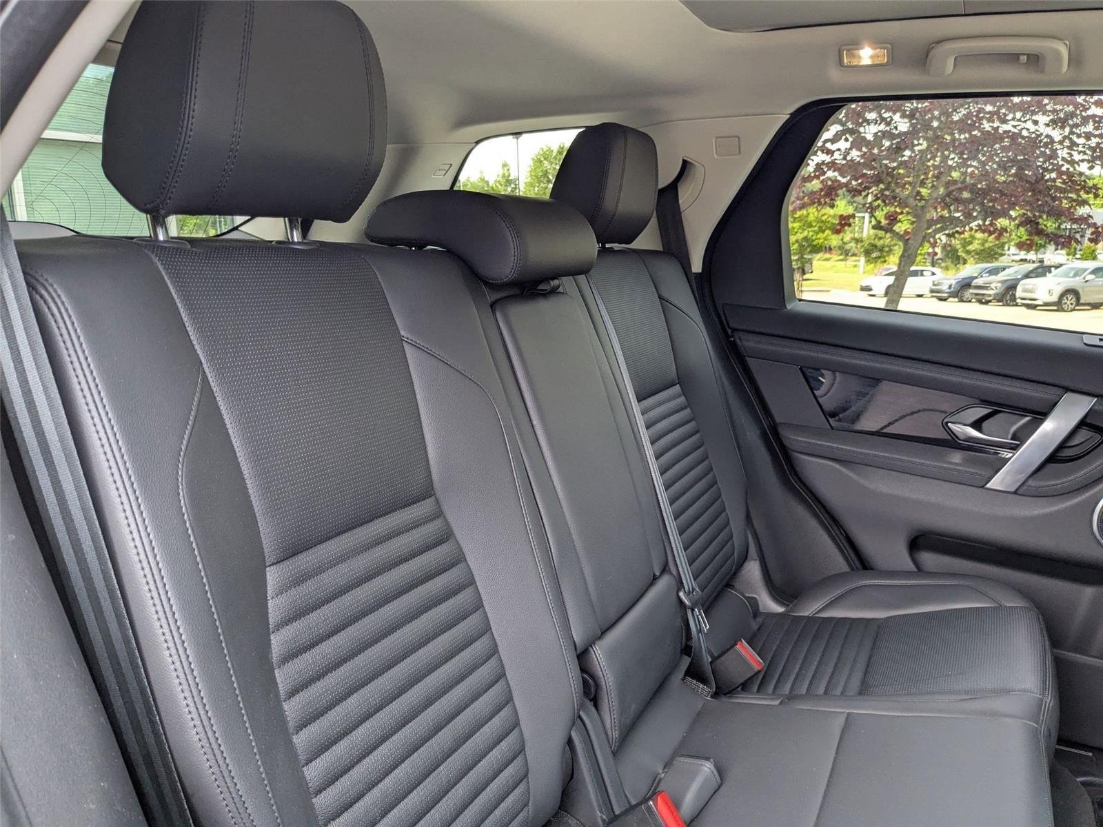 Used 2023 Santorini Black Metallic Land Rover S image 29