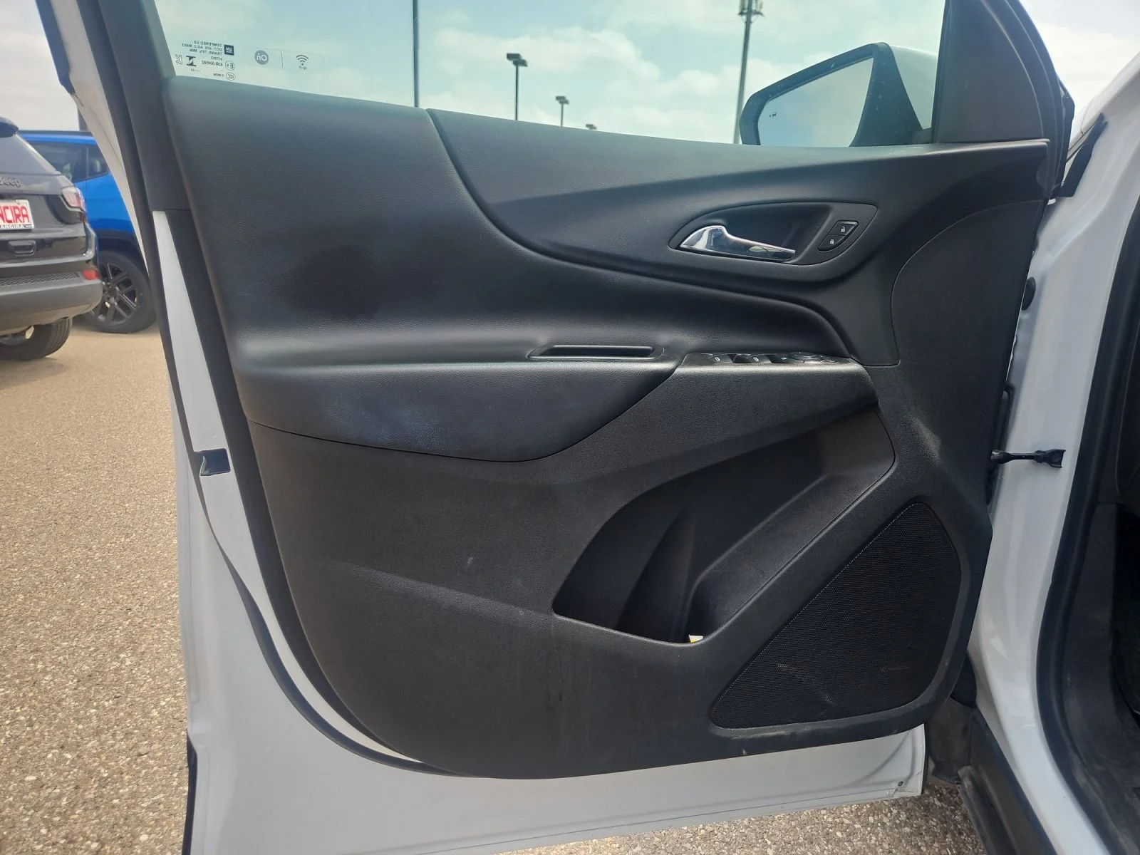 Used 2023 Summit White Chevrolet LT image 23