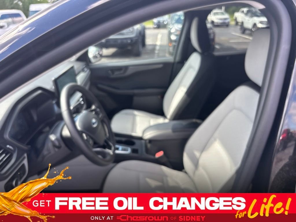 New 2026 Agate Black Metallic Ford Active® image 24