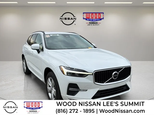 2022 Volvo XC60 B5 Momentum