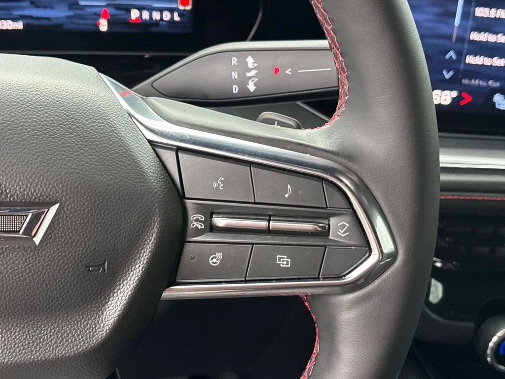 Used 2025 Red Chevrolet RST image 17