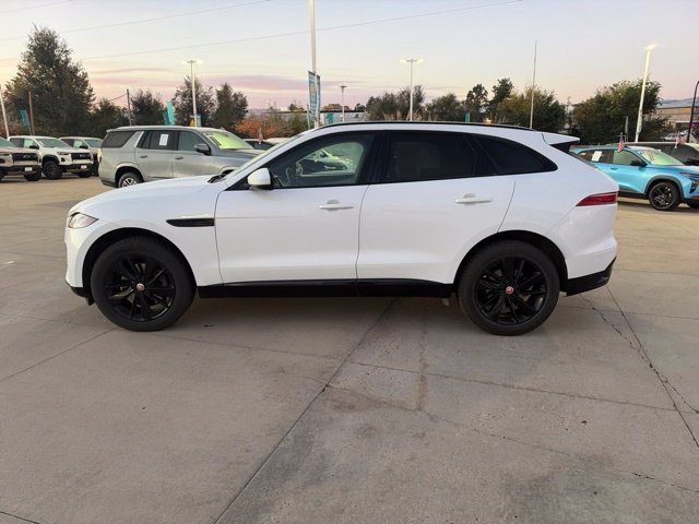 Used 2023  Jaguar P250 S image 9