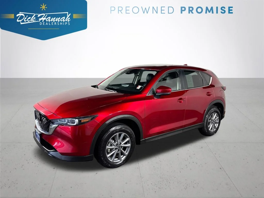 2023 Mazda CX-5 S Preferred package Auto AWD's photo