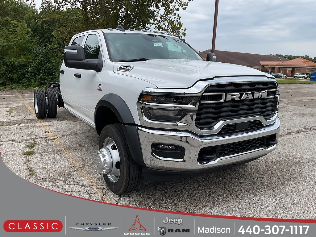 2027 RAM 5500 Chassis Cab Big Horn