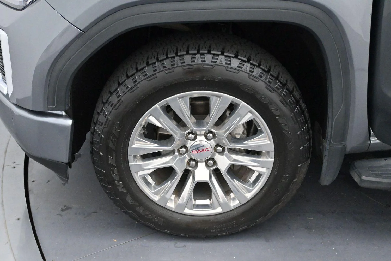 Used 2020 SATIN STEEL METALLIC GMC Denali image 36