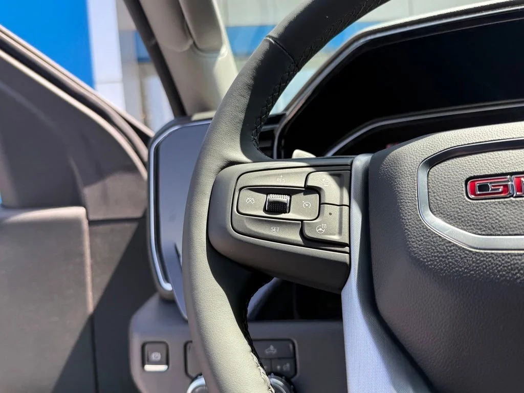 New 2026 Sterling Metallic GMC Elevation image 18