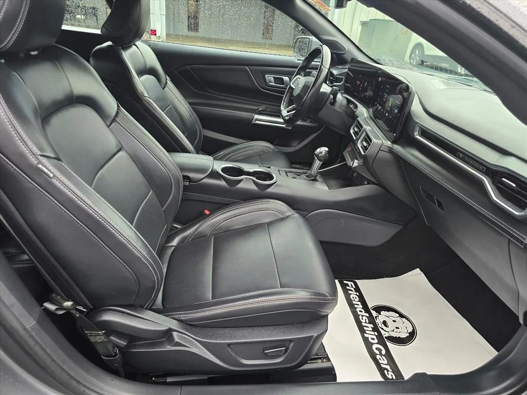 Used 2025 Gray Ford EcoBoost Premium image 15