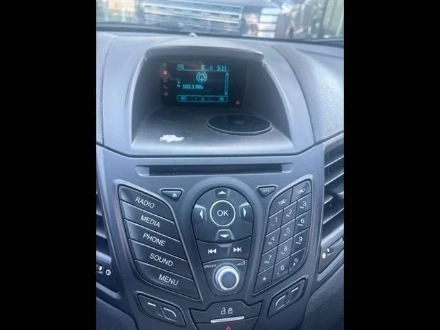 Used 2016 Silver Ford S image 15