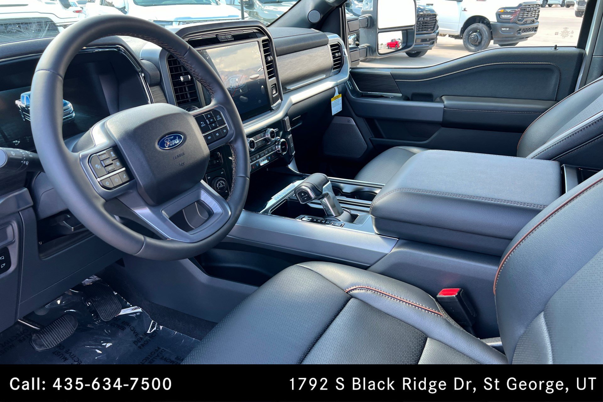 Used 2026 OXFORD WHITE Ford LARIAT image 16