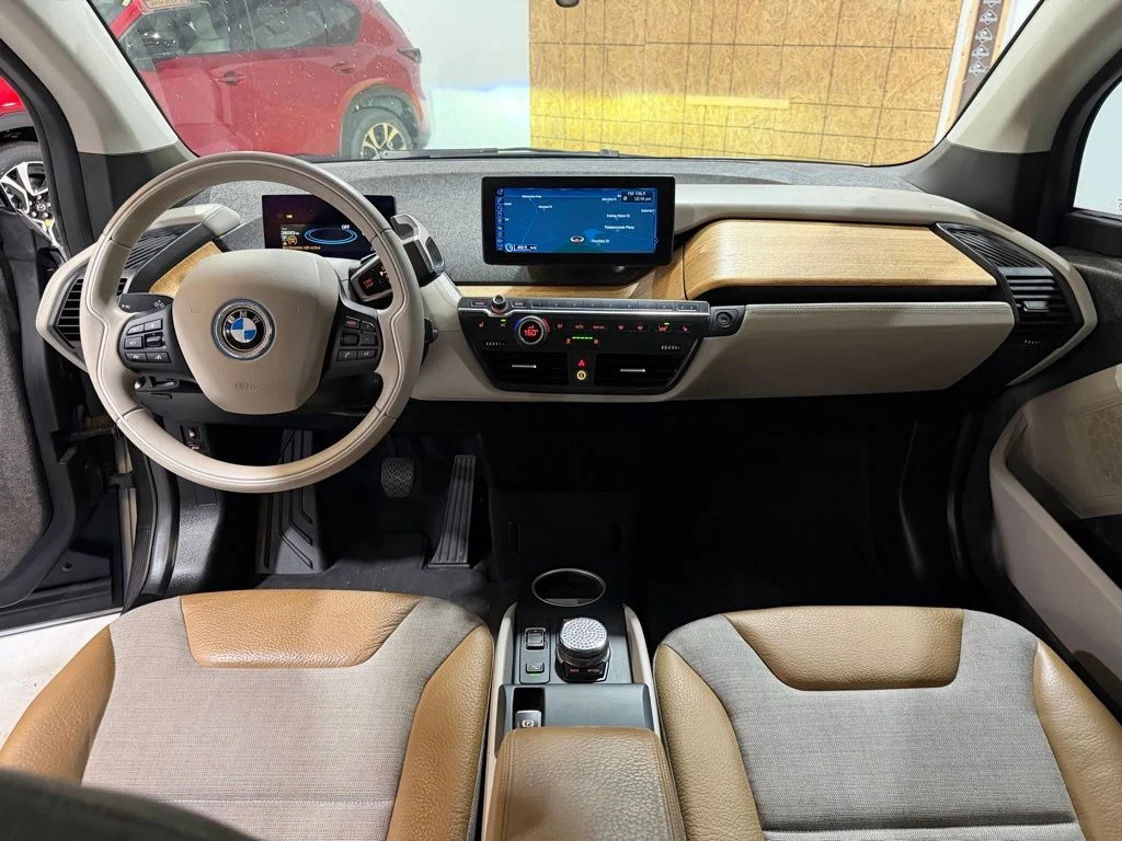 Used 2016 White BMW with Range Extender image 29