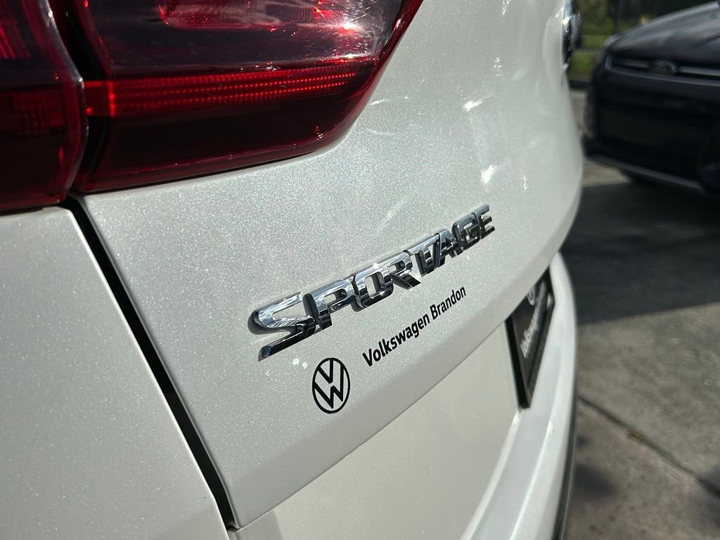 Used 2020 White Kia S image 48