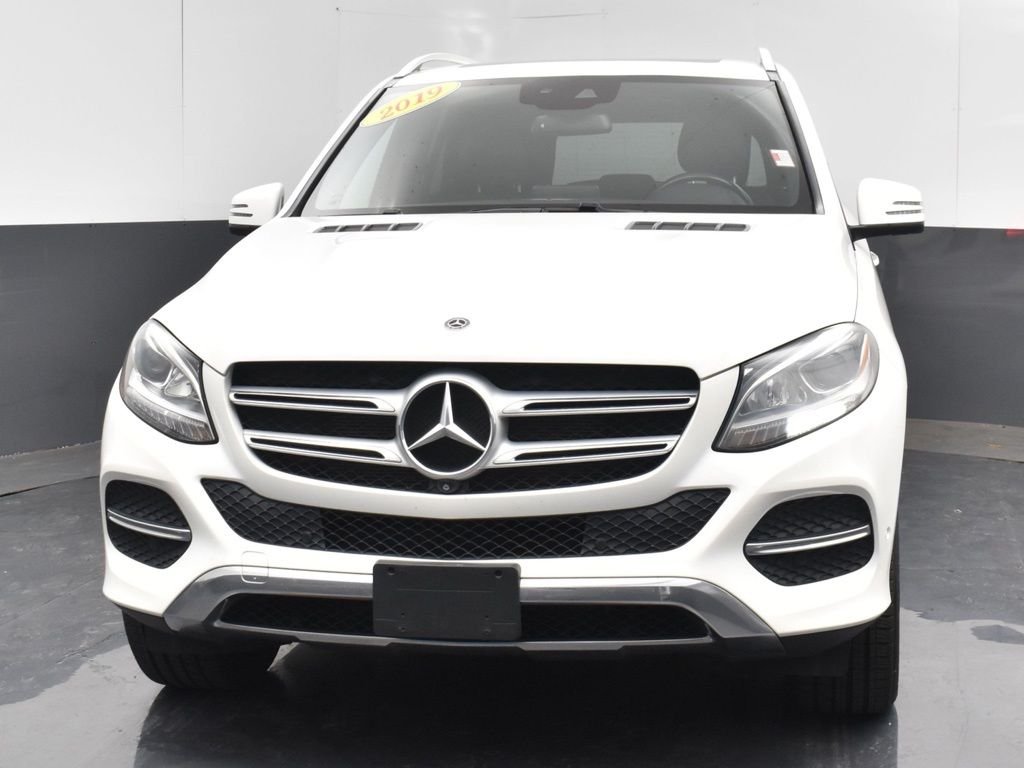 Used 2019 White Mercedes-Benz GLE 400 image 13