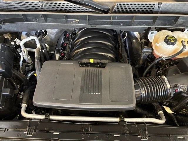 Used 2025 White GMC Denali Ultimate image 29