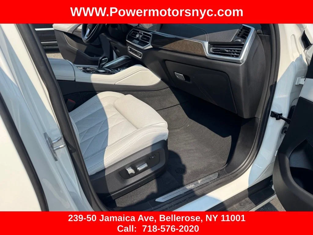 Used 2023 White BMW xDrive40i image 24