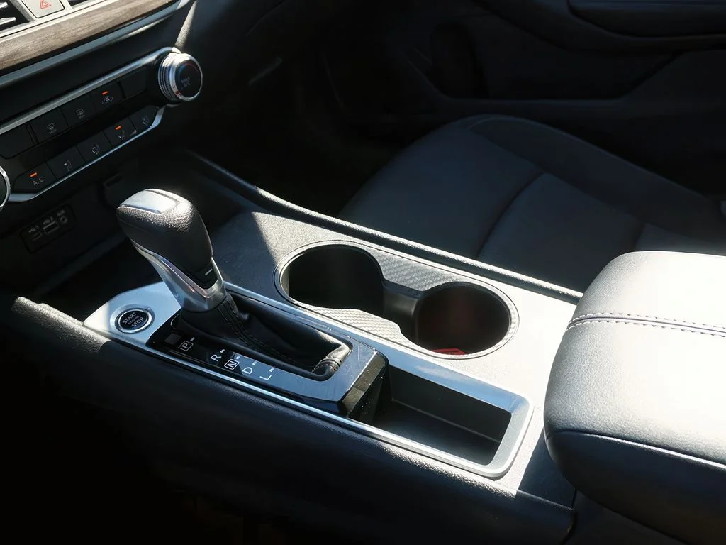 2025 Nissan Altima SV - Photo 35