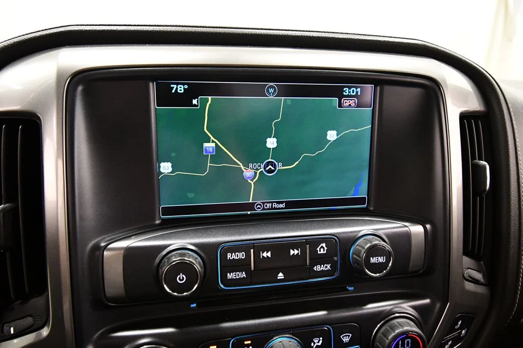 Used 2018 Blue Chevrolet LTZ image 23