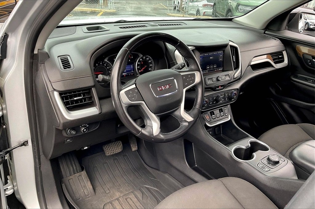 2021 GMC TERRAIN - Image 11