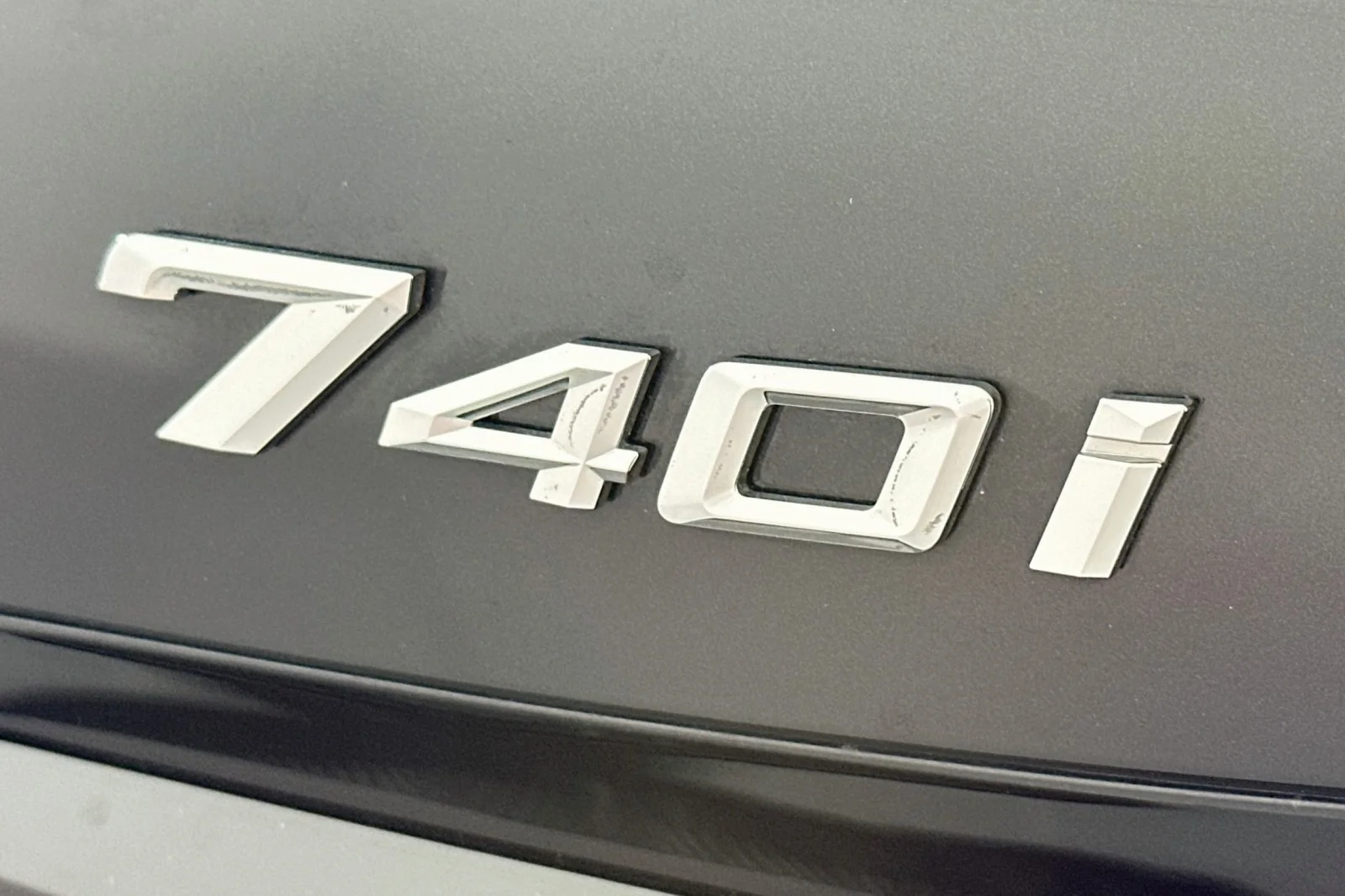 Used 2026 Black Sapphire Metallic BMW 740i xDrive image 10