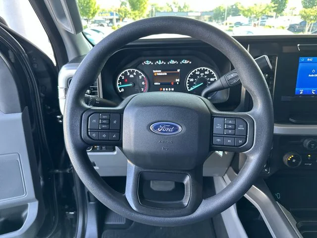 Used 2023 Black Ford XLT image 15