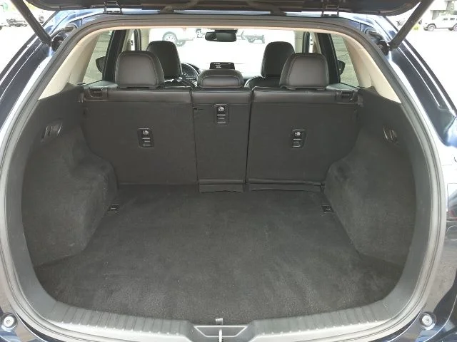 Used 2019 Blue Mazda Grand Touring image 24