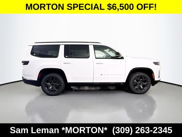 New 2026 Bright White Clear-Coat Exterior Paint Jeep Limited Altitude image 8