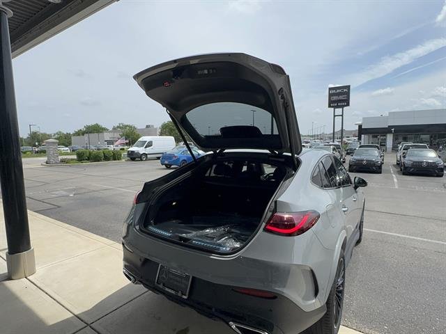 New 2026 MANUFAKTUR Alpine Grey Mercedes-Benz GLC 300 4MATIC® image 14